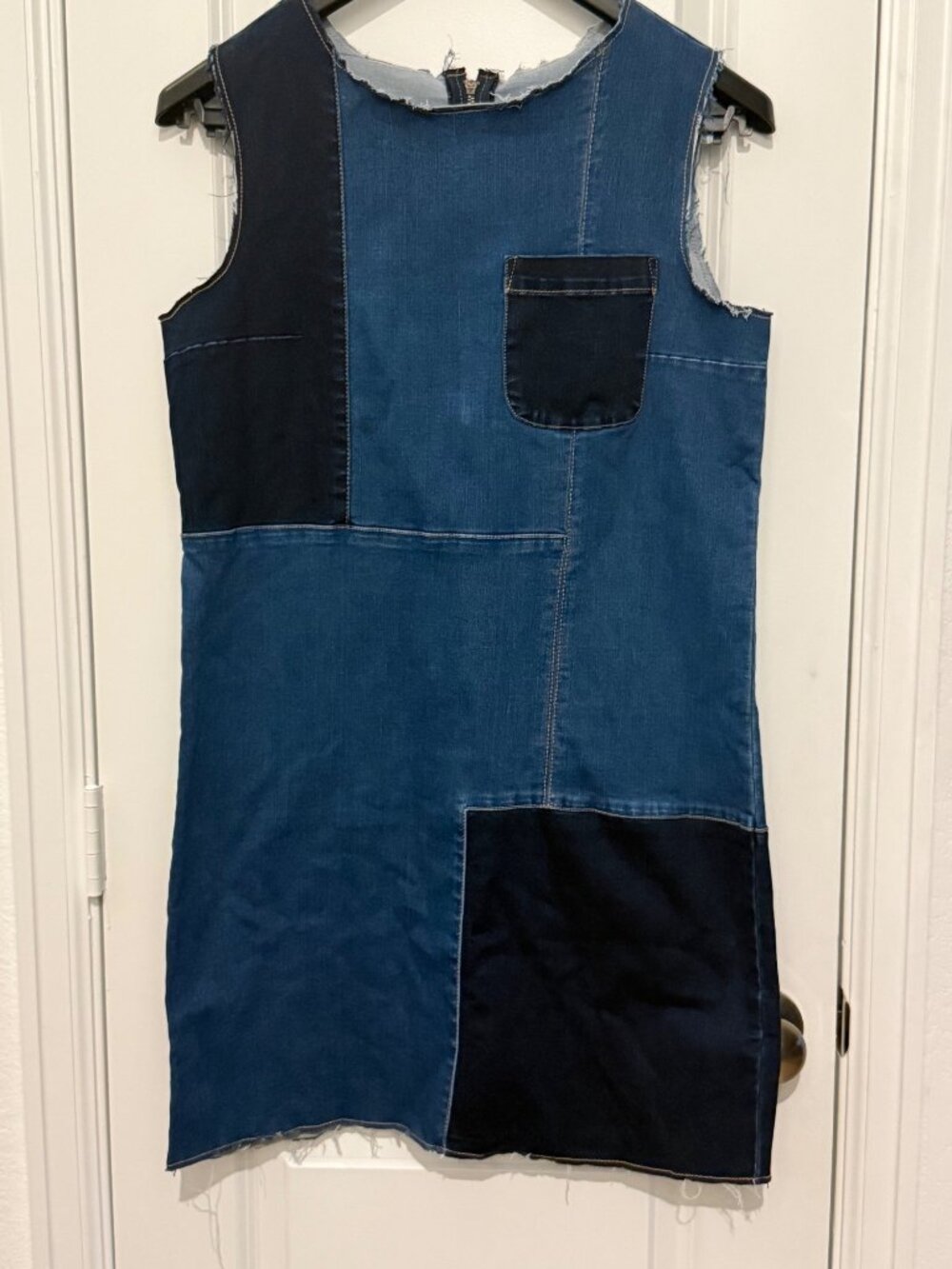 Patchwork Denim Shift Dress By Soho New York & Company Medium 72% Cotton 26% Pol